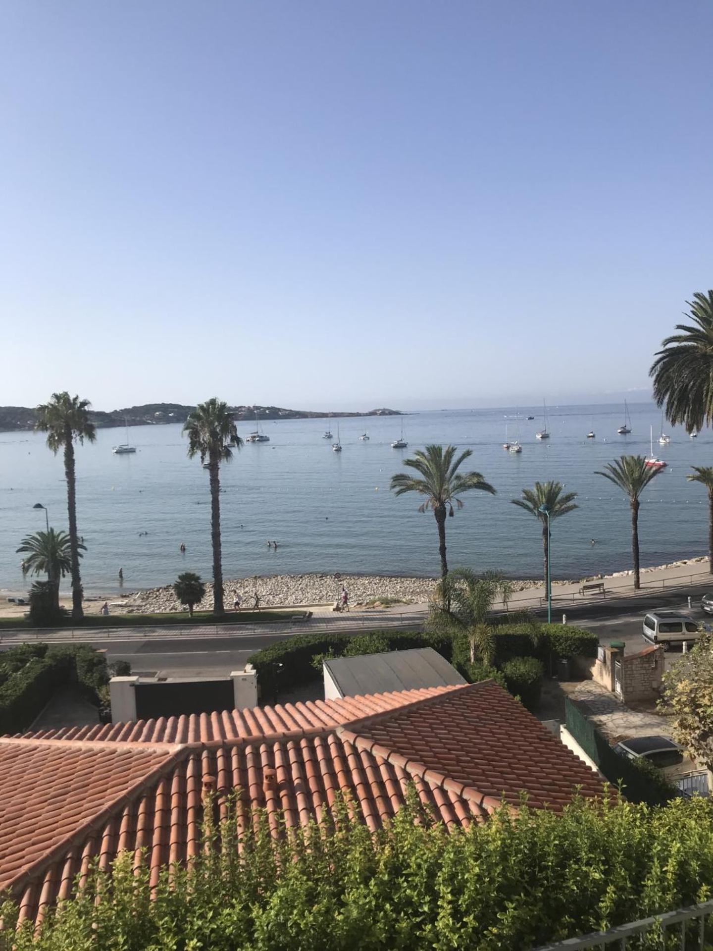 Studio Bandol Avec Jardin Ngoại thất bức ảnh